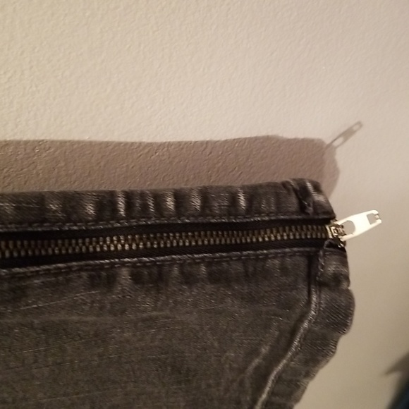 Brina & em jeans Stretchy Jeans - Picture 3 of 5